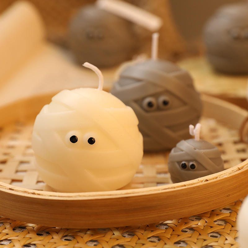 Halloween Mummy Candle