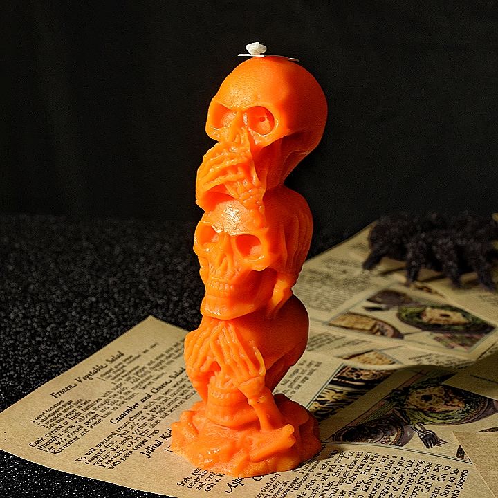 Halloween  Triple Skull  Candles