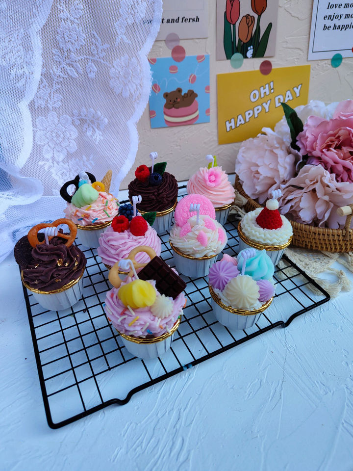 Cupcake Ice Cream Cone Candle