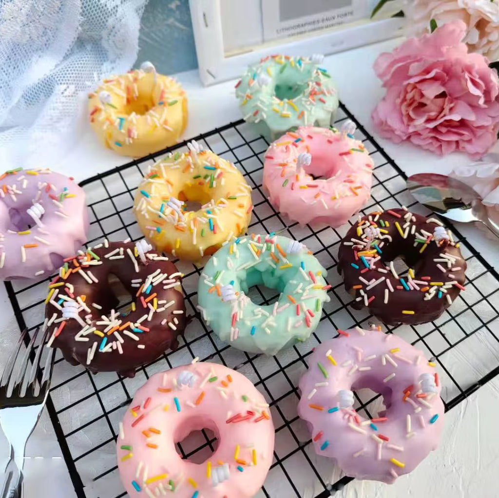 Handmade Donut Candle – Scented Organic Soy Wax