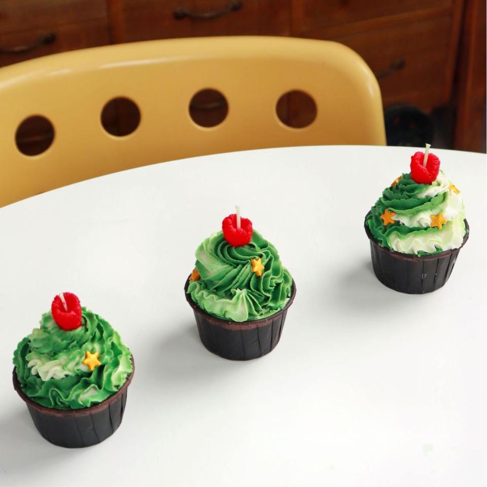 Mini Novelty Handmade Dessert Green Cupcake Scented Candle