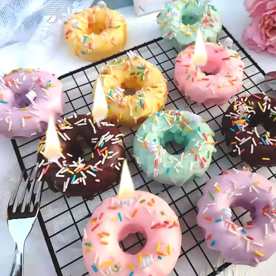 Wholesale  Cute  Handmade  Donut  Dessert  Scented  Candles